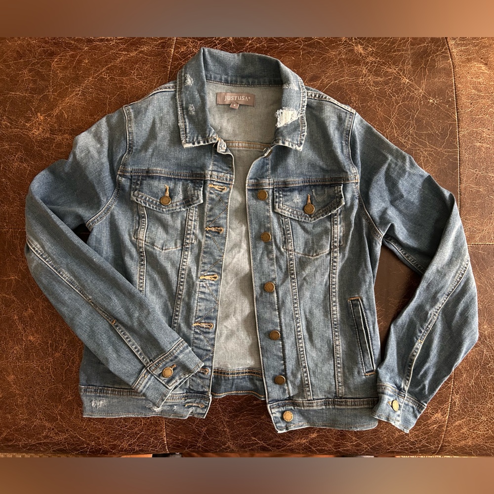 JUST USA Medium Wash Blue Denim Distressed Detailing Jean Jacket